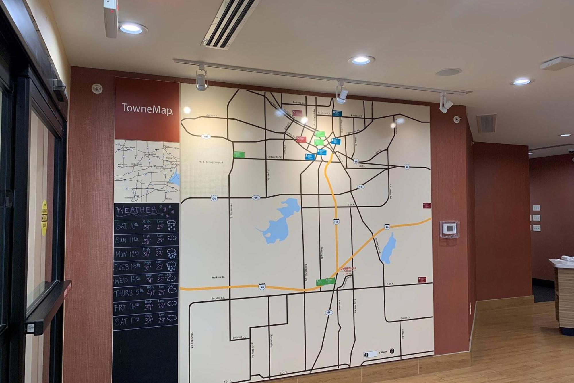 Towneplace Suites By Marriott Battle Creek Bagian luar foto