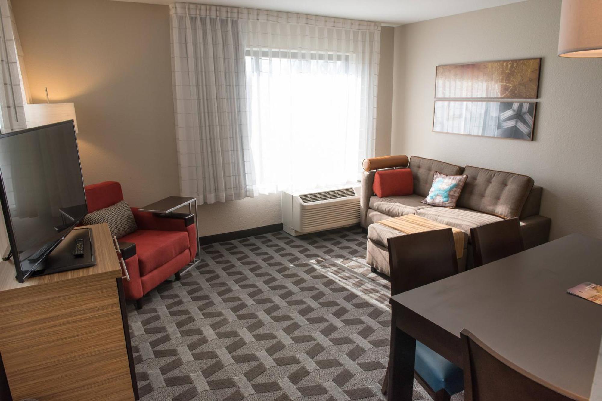 Towneplace Suites By Marriott Battle Creek Bagian luar foto