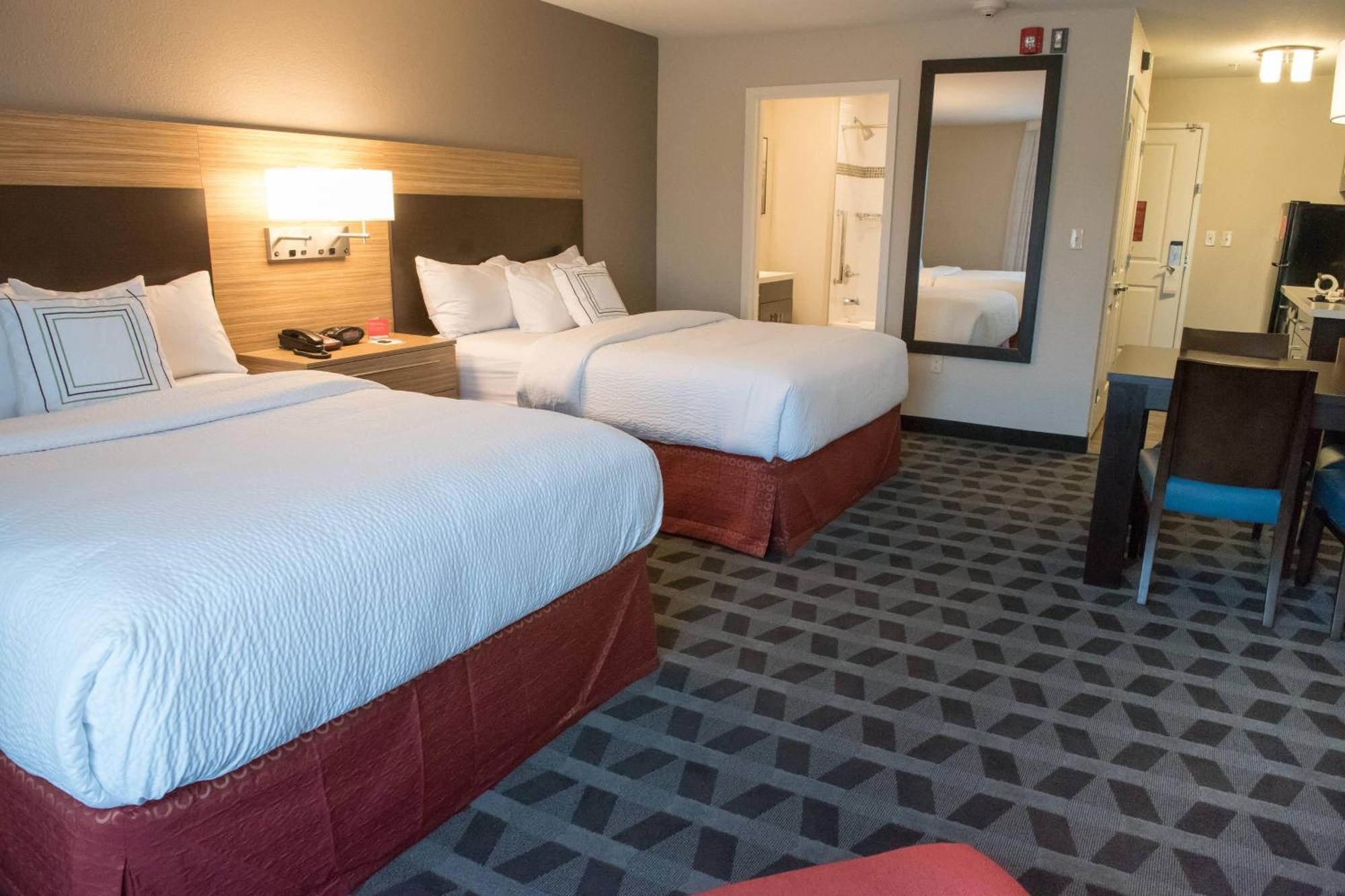Towneplace Suites By Marriott Battle Creek Bagian luar foto